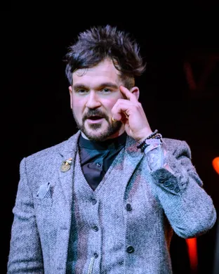 Colin Cloud