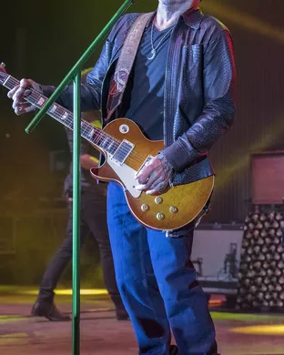 Gary Allan Napa