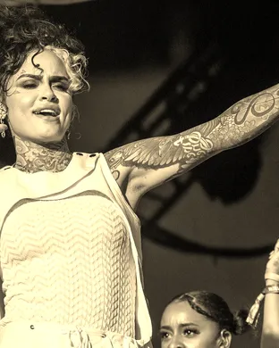Kehlani Mountain View